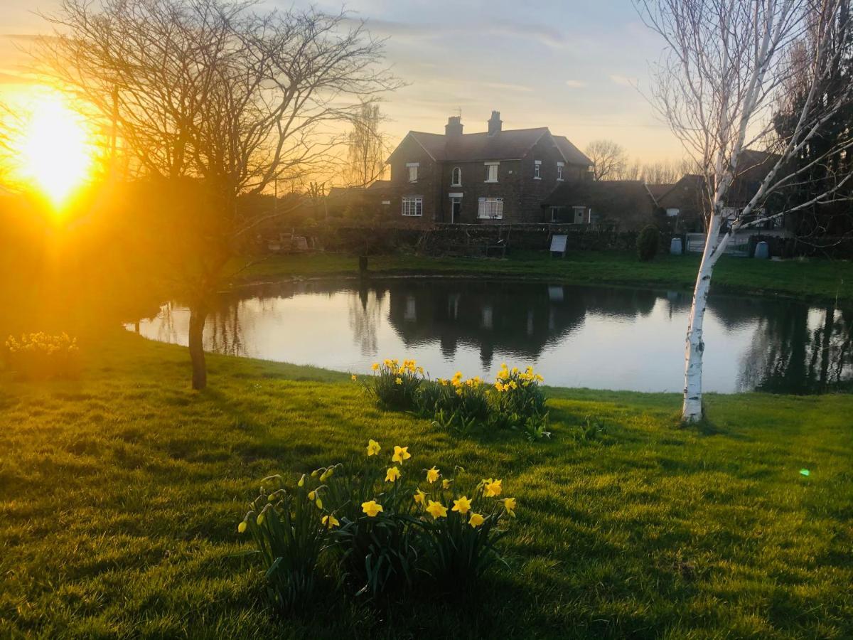 Hall Farm Bed & Breakfast 4* Stittenham